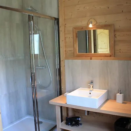 Chalet Les Granges Holiday home